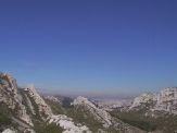 Vue sur Marseille depuis le haut de la calanque